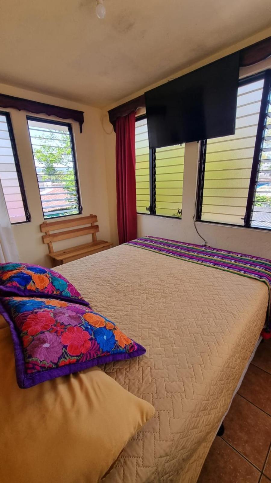 Azura Hotel Boutique Cobán エクステリア 写真